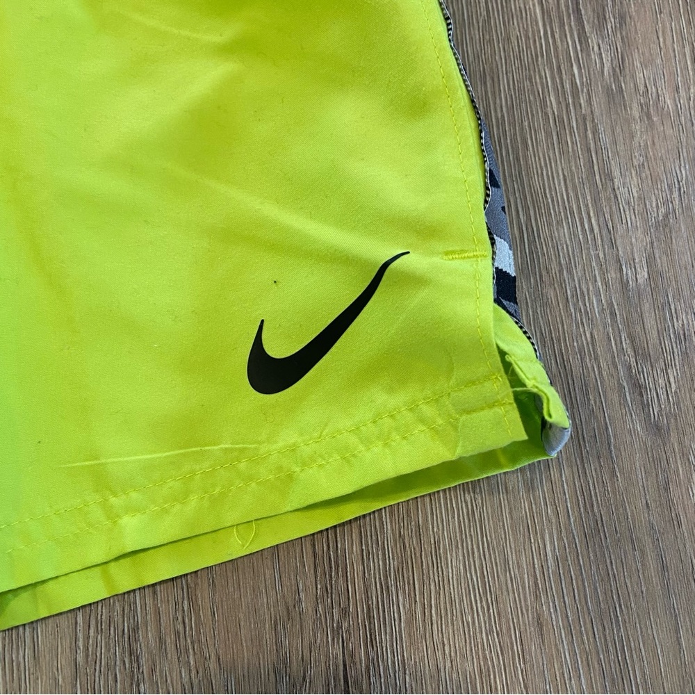 Nike Swim Trunks | Small - Picture 2 of 7